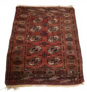 TEKKE BOKHARA RUG (2'10" X 3'9