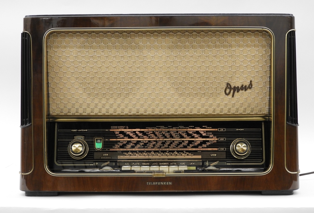 TELEFUNKEN OPUS 7