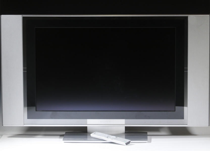 TELEVISION Sony flatscreen with