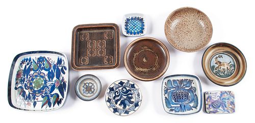 TEN CERAMIC DISHES INCLUDING