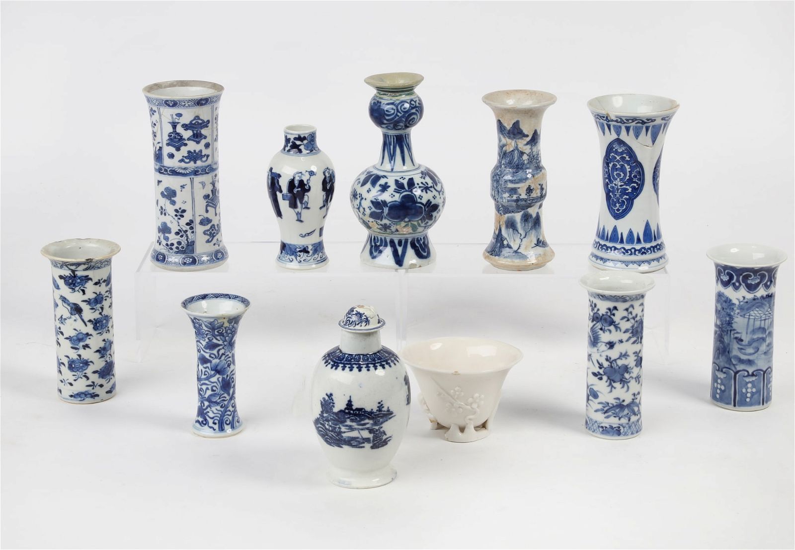 TEN CHINESE PORCELAIN VASES AND A