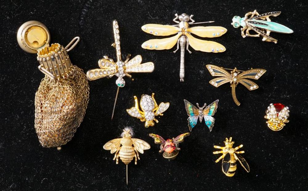 TEN COSTUME BUG BROOCHES, INCLUDING