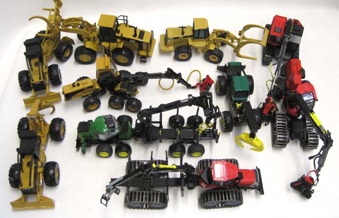TEN DIECAST SCALE MODELS OF LOGGING