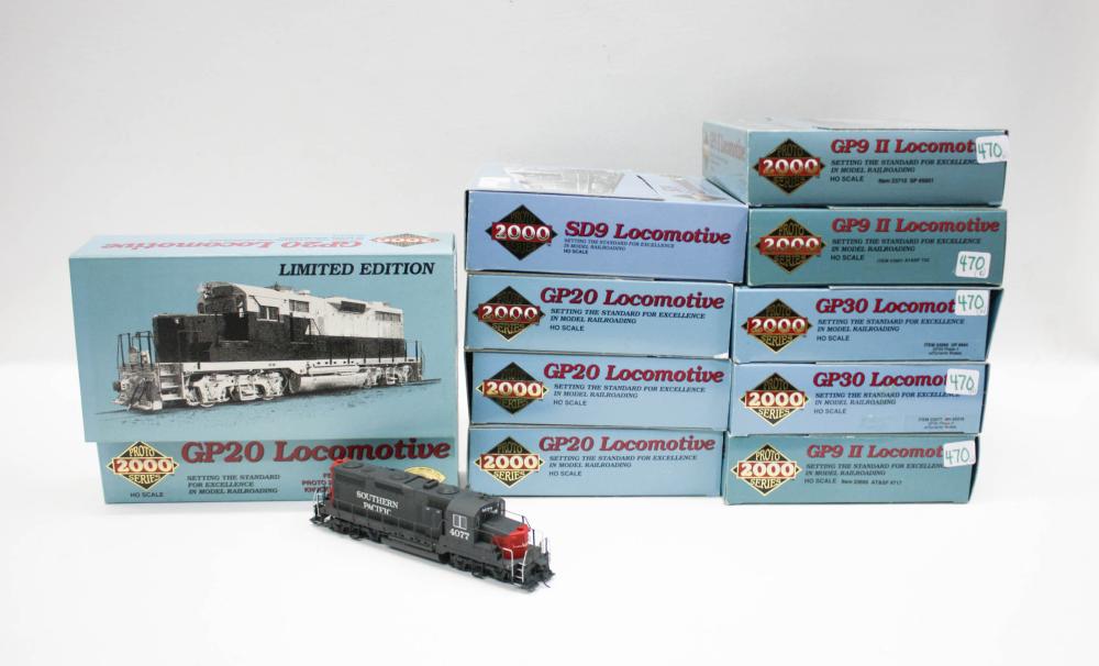 TEN "HO" GAUGE MODEL TRAIN