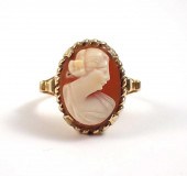 TEN KARAT YELLOW GOLD RING, TH