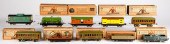 TEN LIONEL TRAIN CARSTen Lione