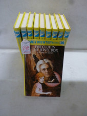 TEN NANCY DREW MYSTERIES #11-2