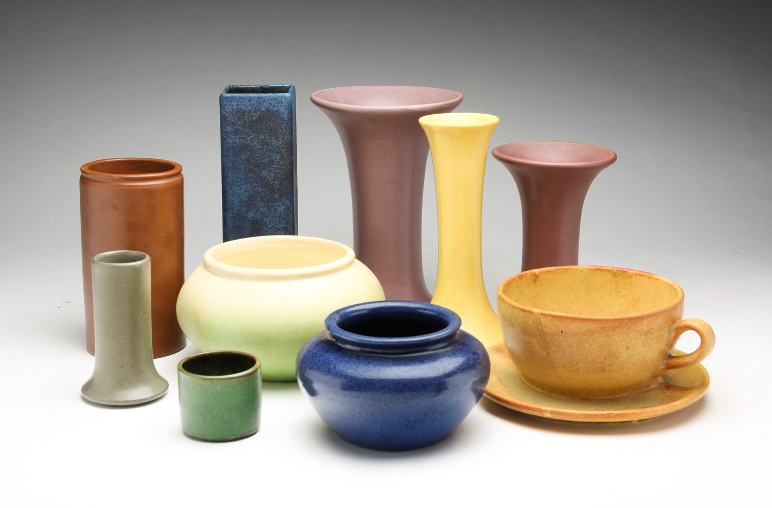 TEN PIECES OF AMERICAN ART POTTERY.