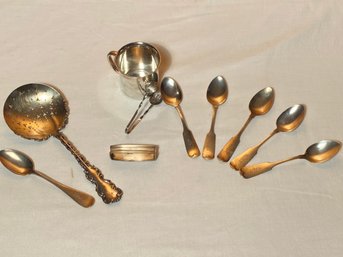 Ten pieces of sterling silver