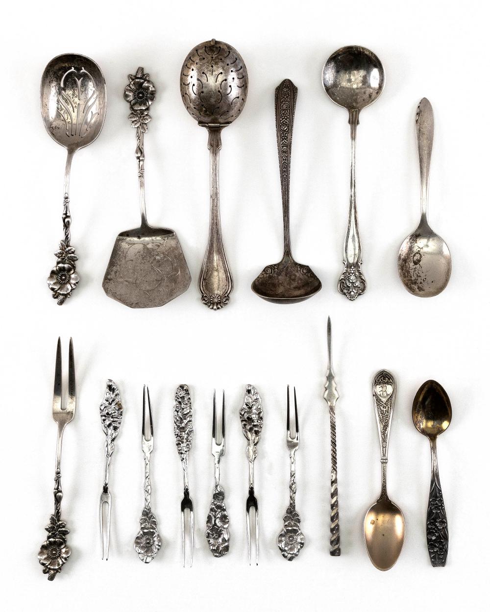 TEN PIECES OF STERLING SILVER