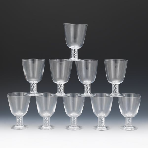 TEN STEUBEN CRYSTAL RED WINE