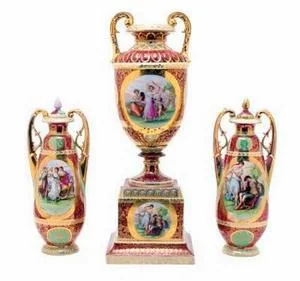 royal Vienna urns with beehive mark