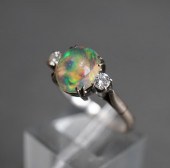 TESTED 10-KARAT WHITE-GOLD, JE