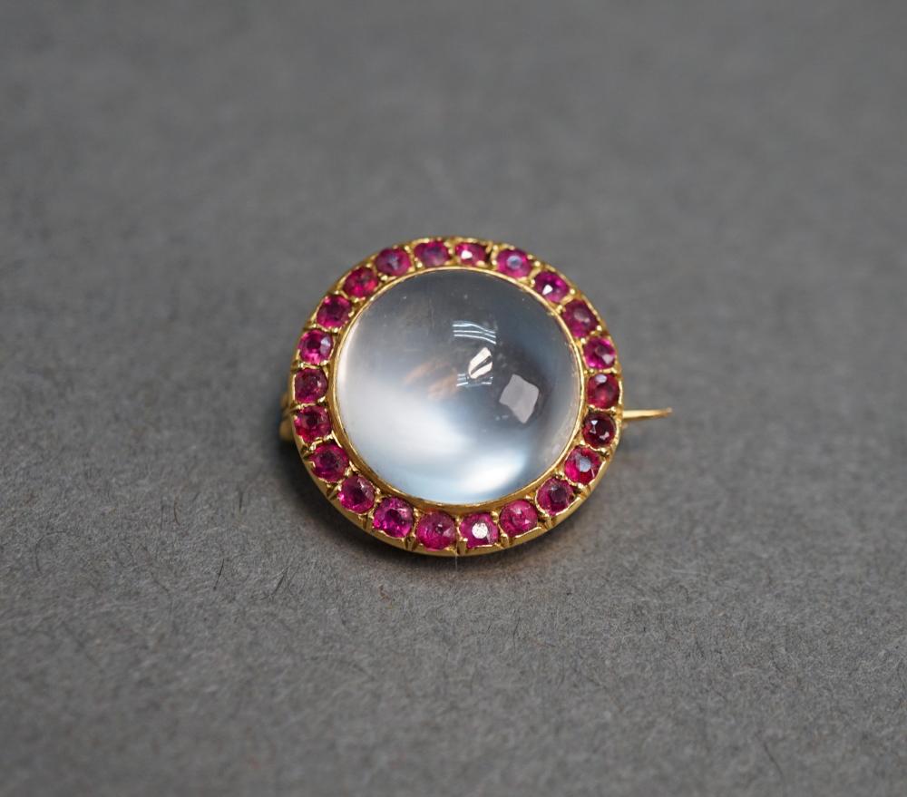 TESTED 18-KARAT YELLOW GOLD,