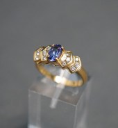 TESTED 18-KARAT YELLOW-GOLD, T