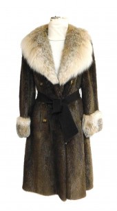 TEXTILES: LADIES BROWN FUR COA