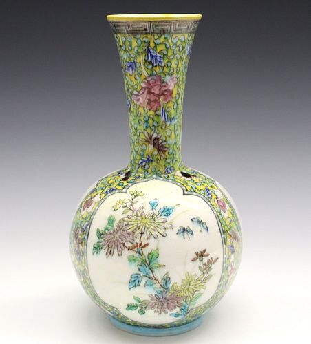 TH. DECK VASEA 19th Century