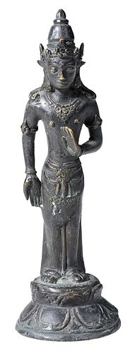 THAI BRONZE BUDDHAin standing