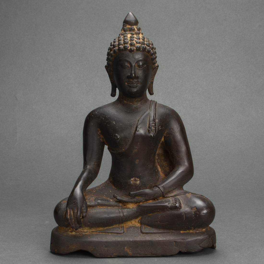 THAI BRONZE FIGURE OF BUDDHA Thai