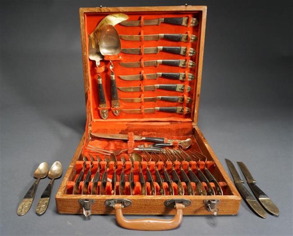 THAI BRONZE FLAT TABLE SERVICE IN