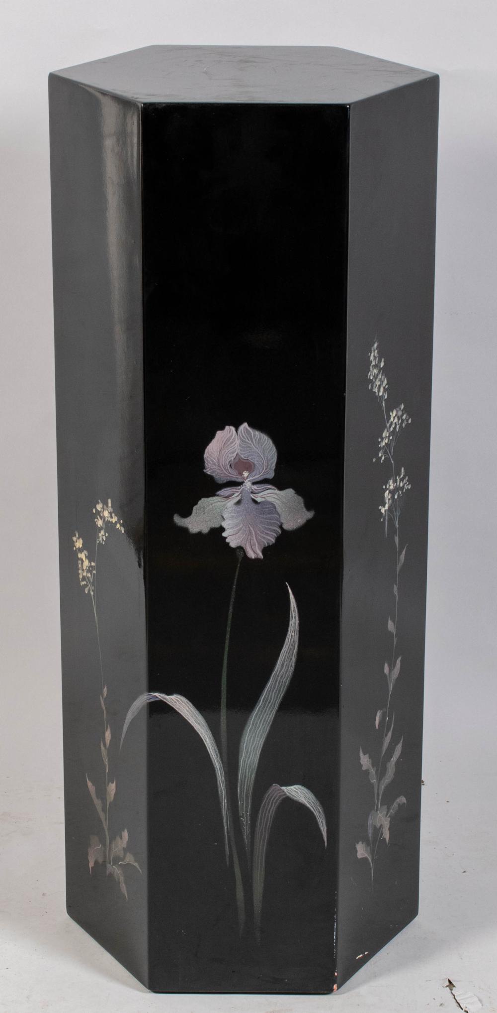 THAI POLYCHROMED BLACK LACQUERED