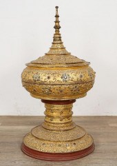 THAI STUPA OR OFFERING VESSELT
