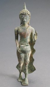 THAI VERDIGRIS BRONZE FIGURE O