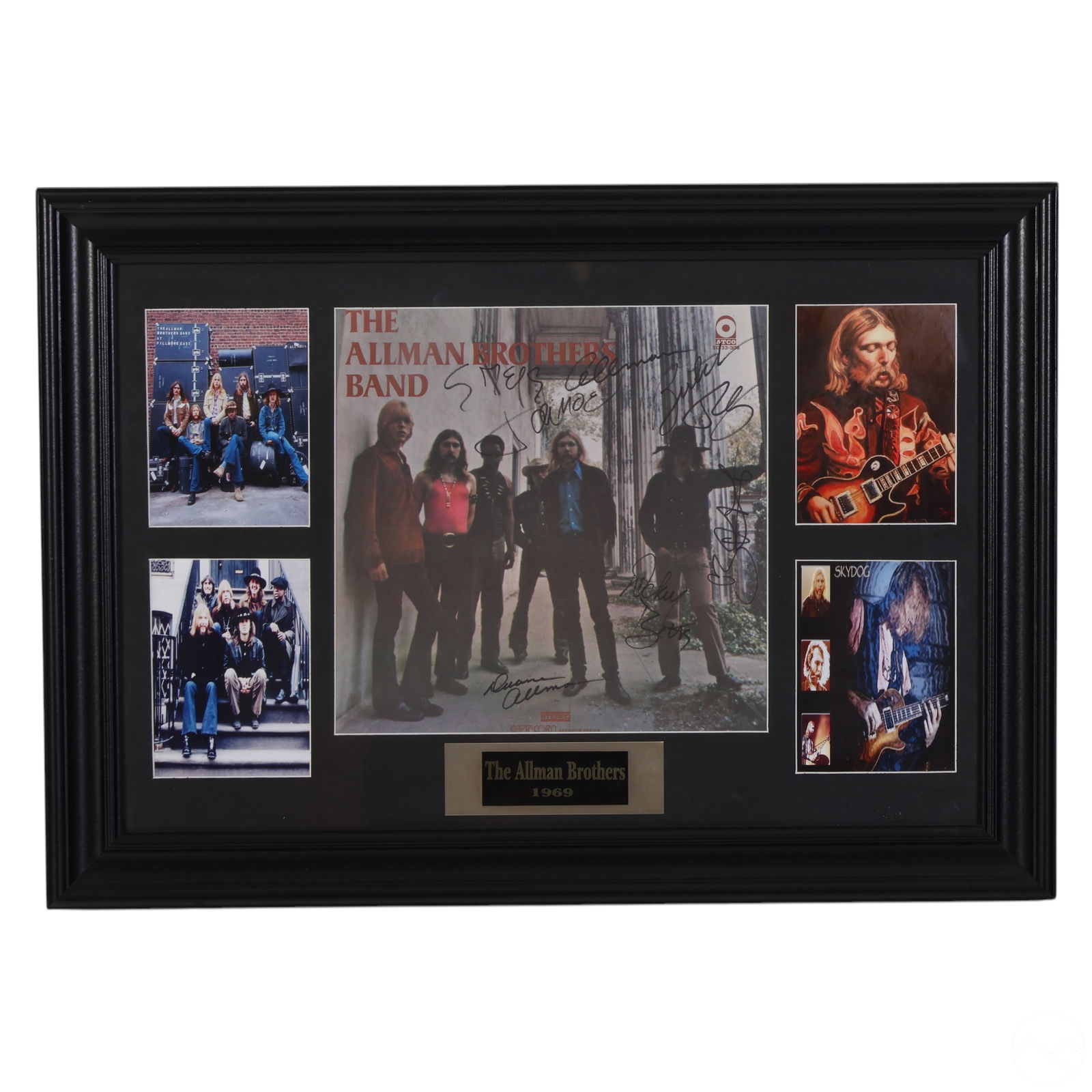 THE ALLMAN BROTHERS BAND SIGNED
