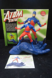THE ATOM STATUE, JLA, HAND OF