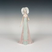 THE DEBUTANTE 1431 - LLADRO PO