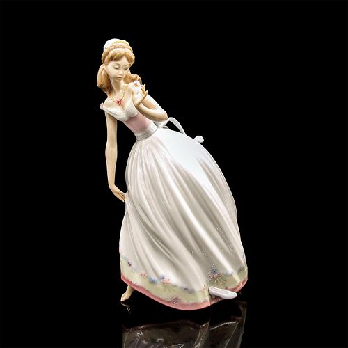 THE GLASS SLIPPER 1005957 -