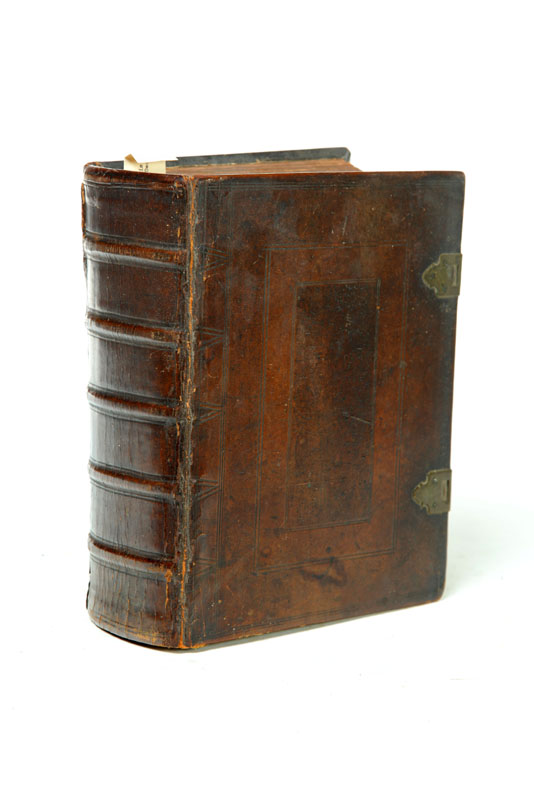THE ''GUN-WAD'' BIBLE.  Biblia 