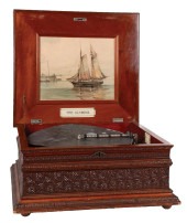 THE OLYMPIA DISC MUSIC BOX<br>
