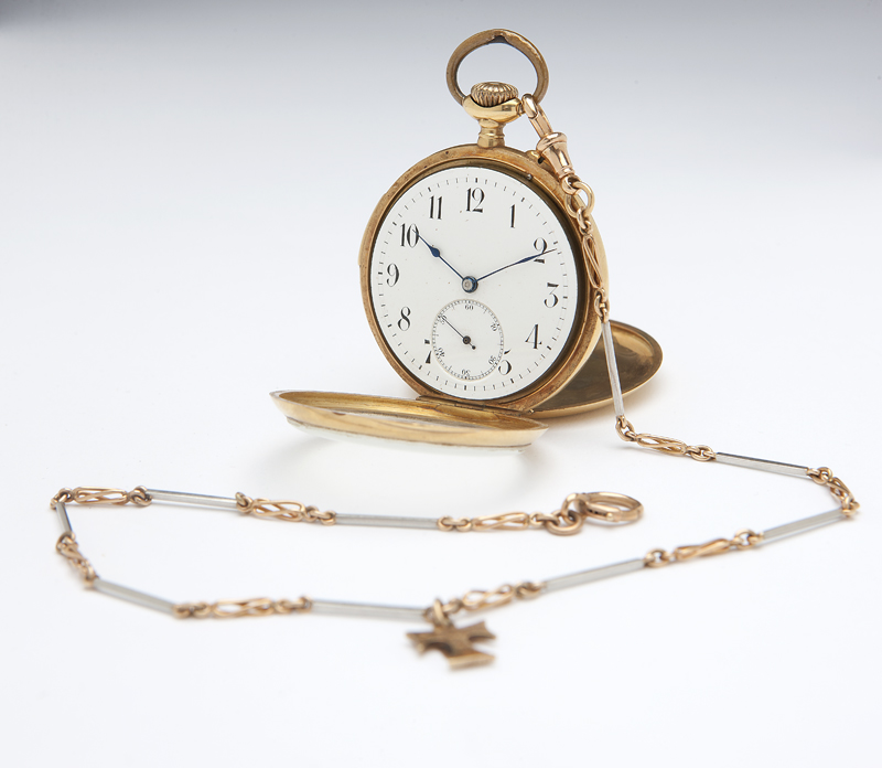 The white porcelain dial with