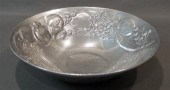 THE WILTON CO. ARMETALE BOWL,