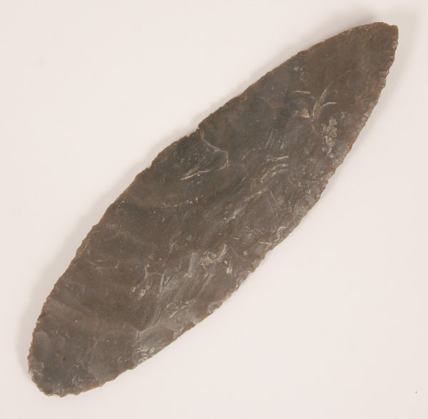 Thin flint knife. 5 1/4".