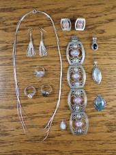THIRTEEN ARTICLES OF SILVER JE