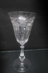 THIRTEEN FOSTORIA CORSAGE WATE
