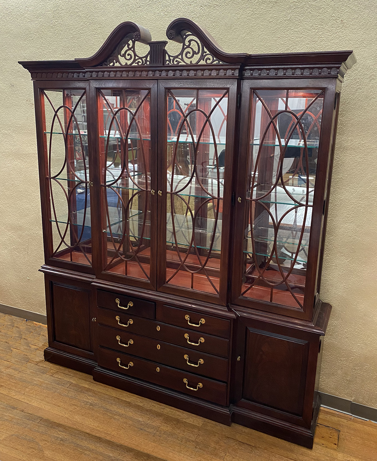 THOMASVILLE 2 PIECE CHERRY CHINA