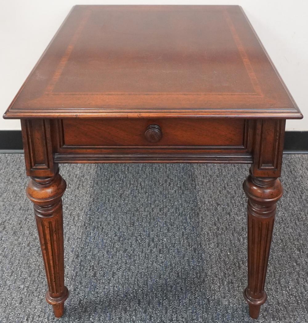 THOMASVILLE CHERRY SIDE TABLE 25