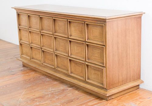 THOMASVILLE LONG DRESSERThomasville