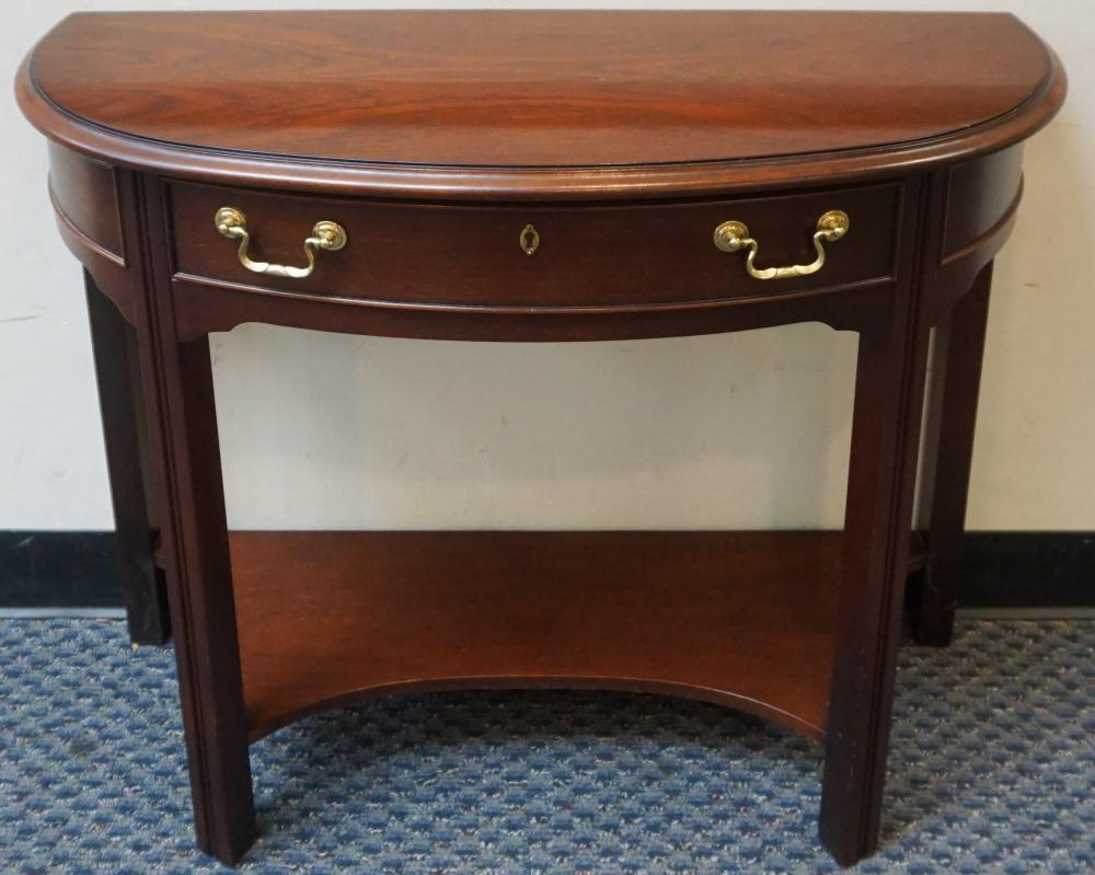 THOMASVILLE MAHOGANY CONSOLE