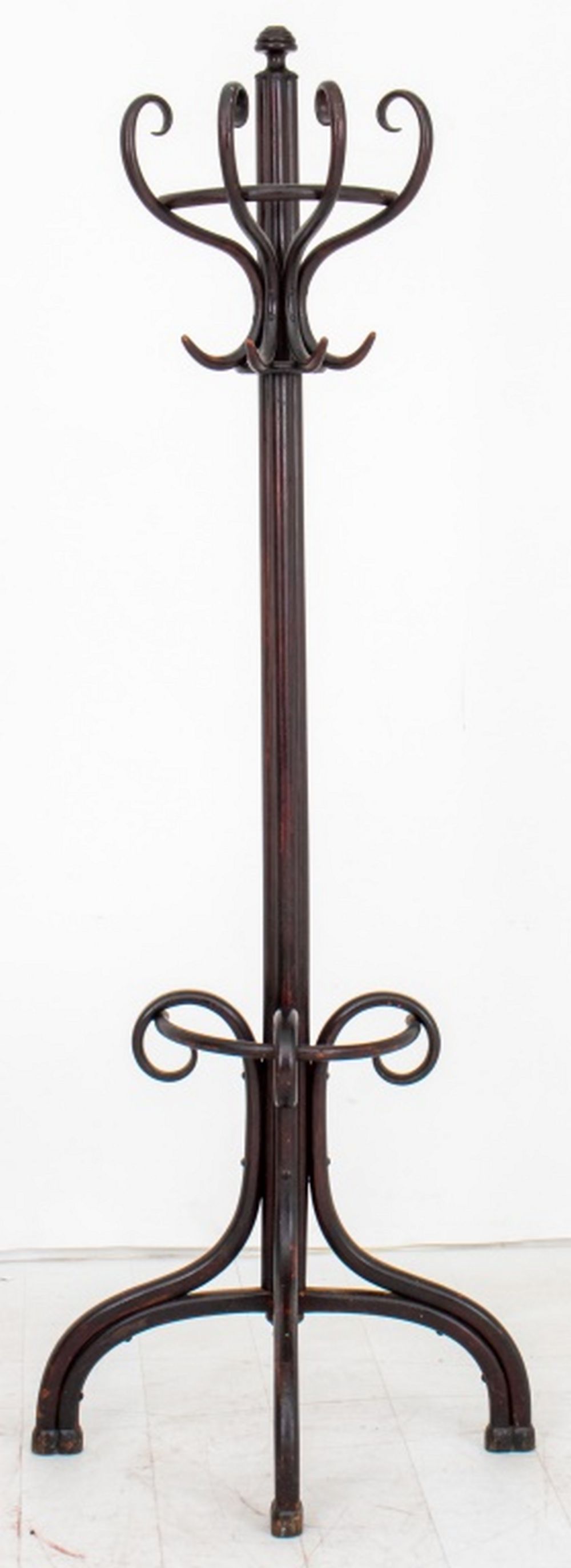 THONET MANNER BENTWOOD HALL COAT