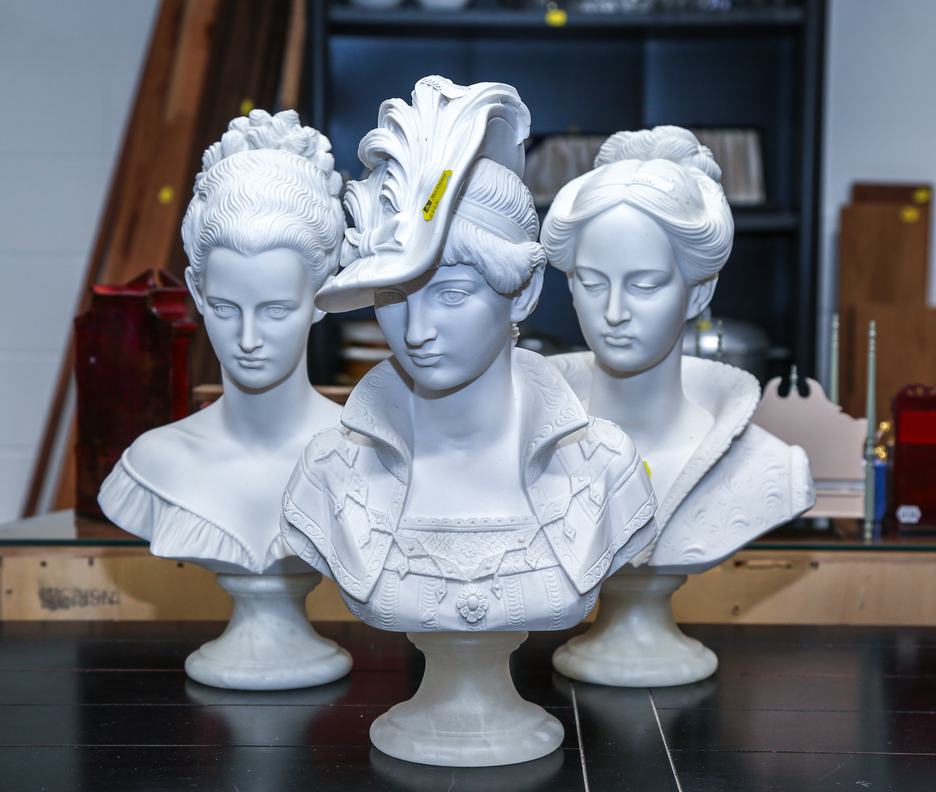 THREE A. GIANNELLI. ALABASTER