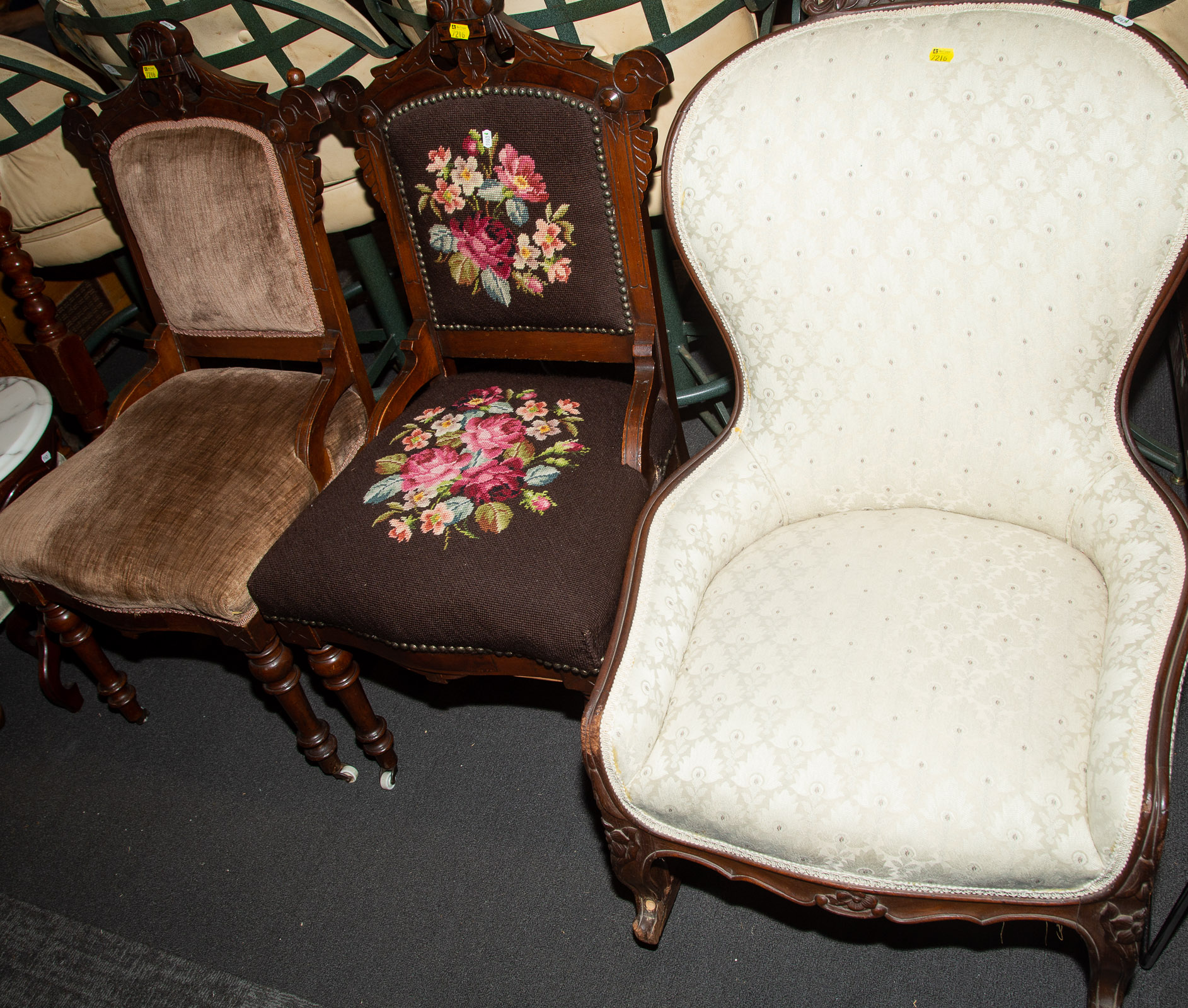 THREE ANTIQUE AMERICAN CHAIRS Third