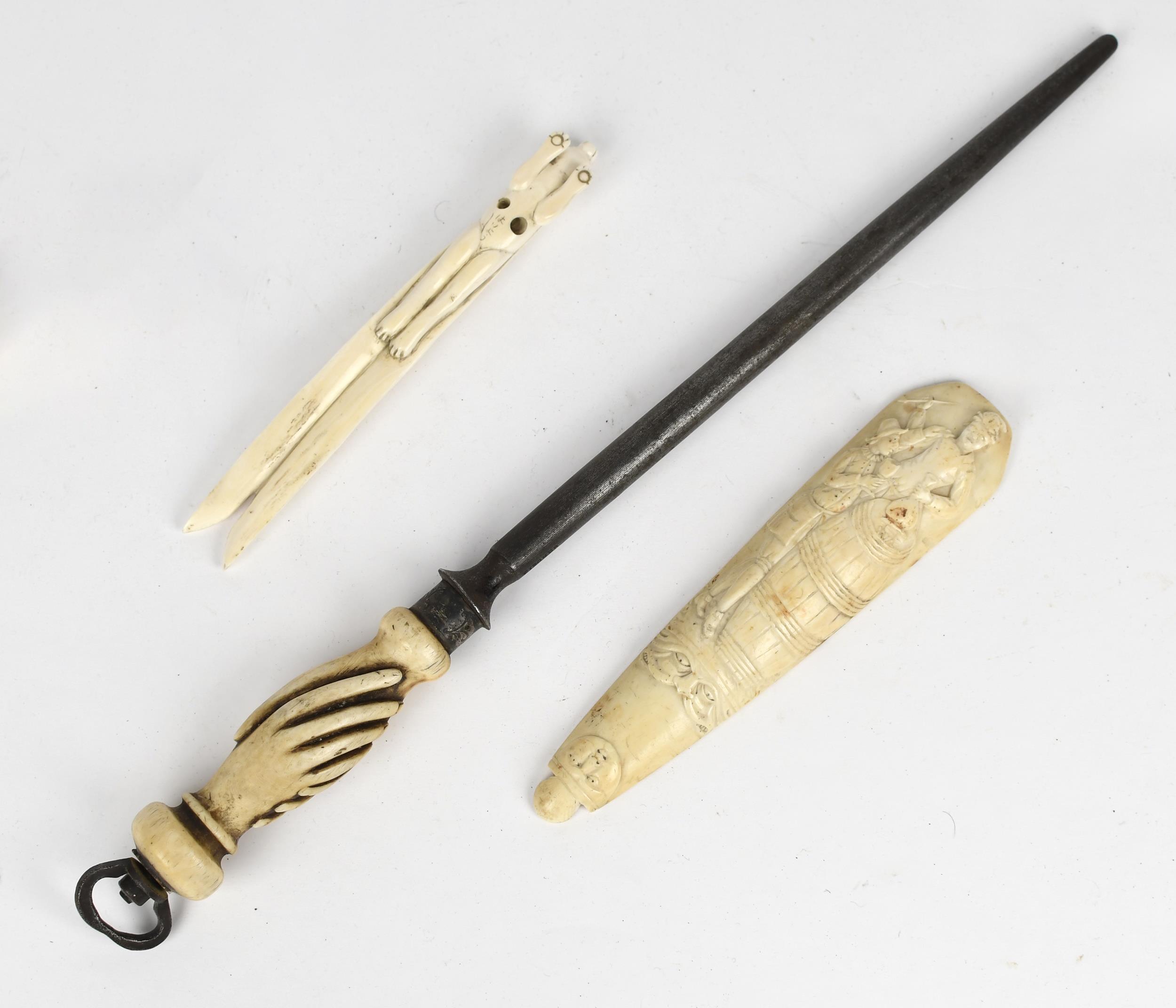 THREE ANTIQUE IVORY ITEMS. An