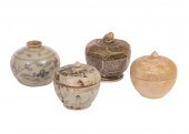 THREE ANTIQUE SAWANKHALOK POTT