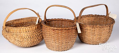 THREE ANTIQUE SPLIT OAK BASKETS,
