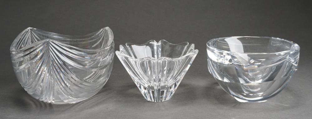 THREE ART GLASS CENTER BOWLS, ONE