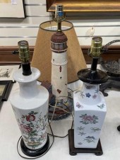 THREE ASSORTED TABLE LAMPSThre